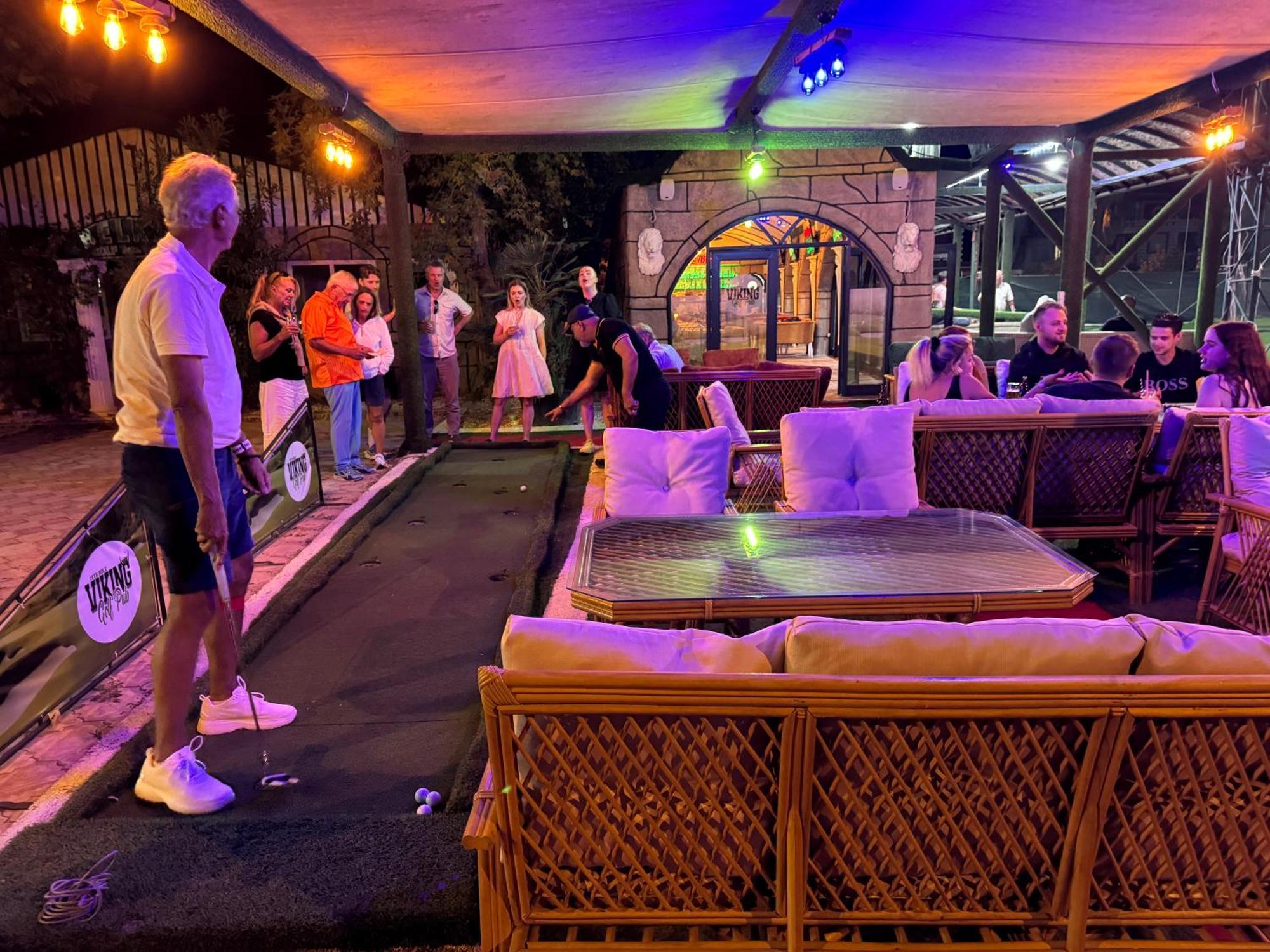 Belka Golf Residence Exclusive Apt Poolside ベレキ エクステリア 写真